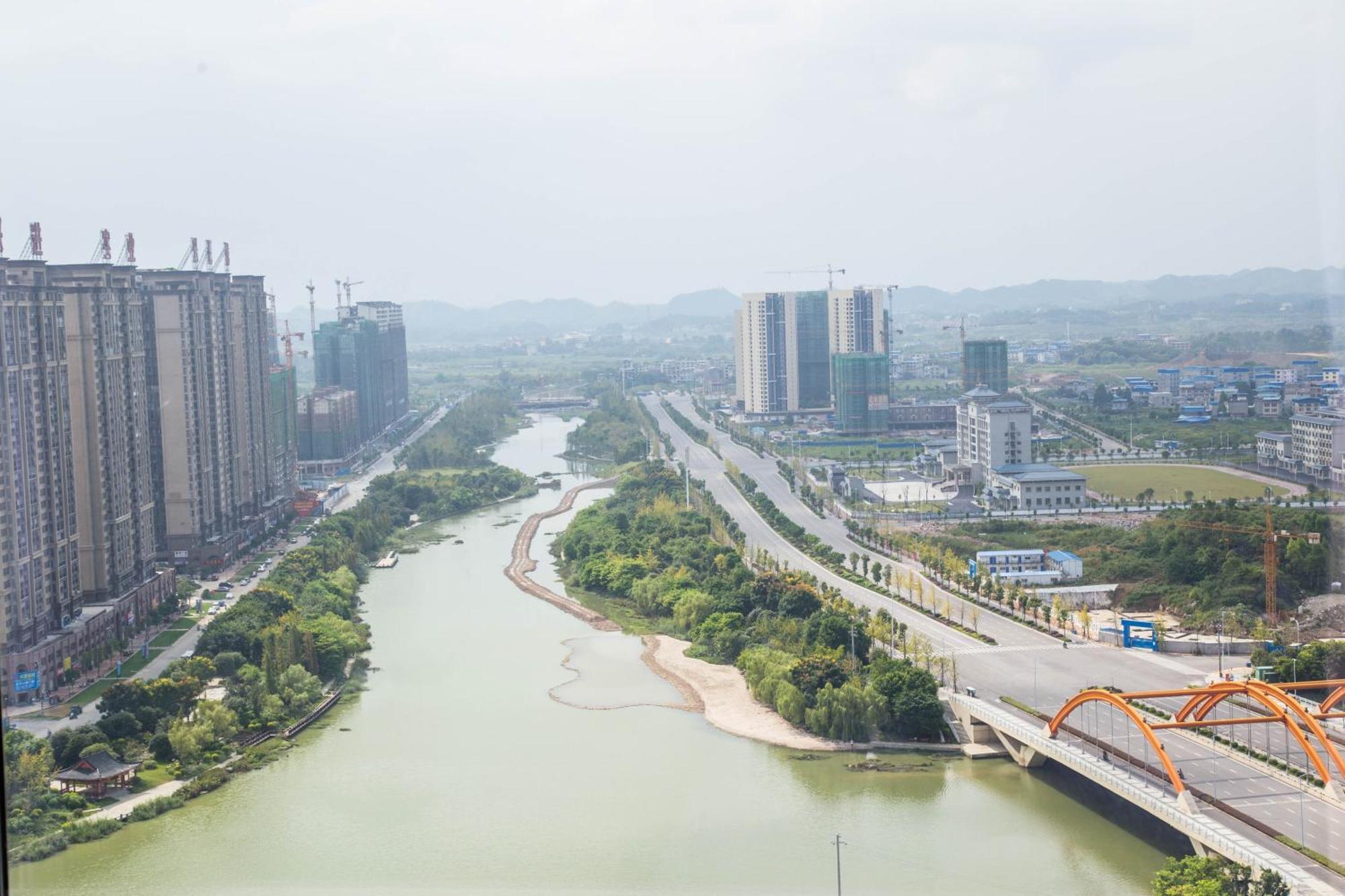 Готель Four Points By Sheraton Guilin Lingui Екстер'єр фото